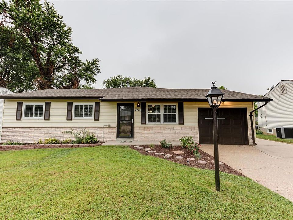 1st image of 2991 Jamestown Dr