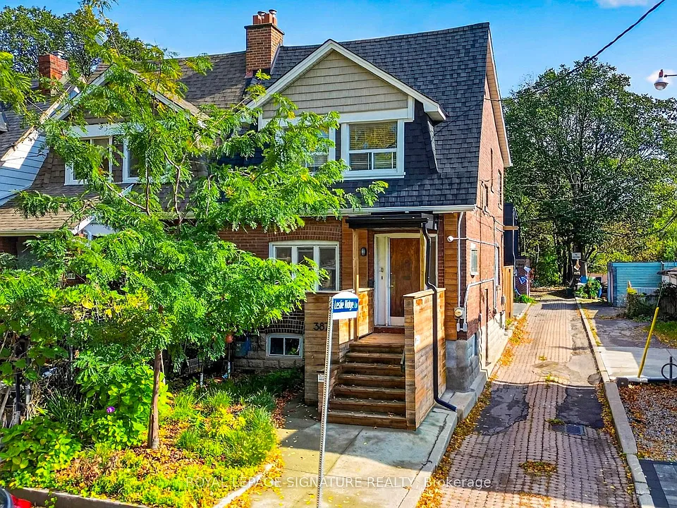 387 Leslie St #MAIN