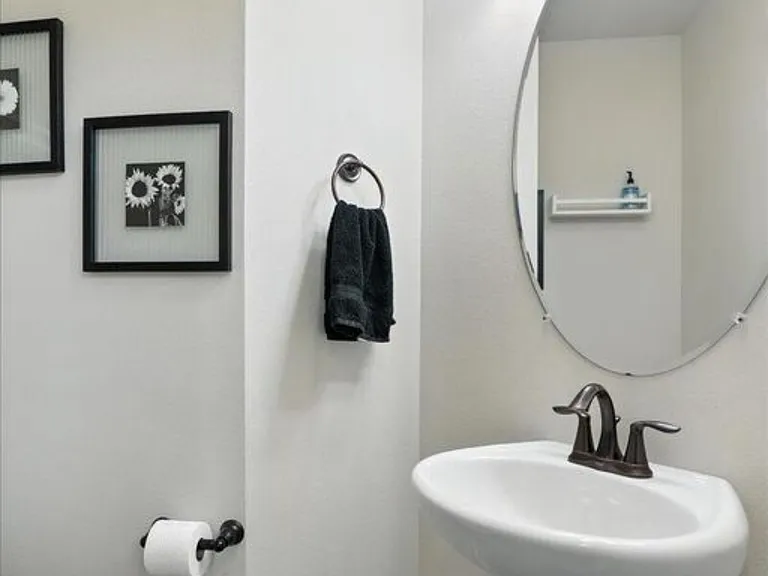 339 Skwentna Dr #A — Photo 5