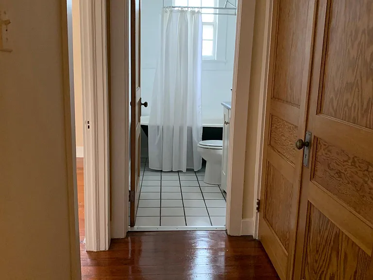 880 City Park Ave #2 — Photo 4
