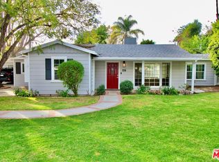 8421 Darby Ave, Northridge, CA 91325