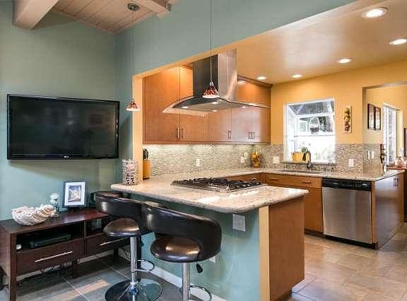 5th image of 1362 Hanover Ln