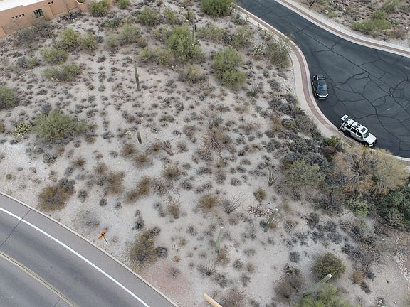 3rd image of 3840 W Tohono Crossing Pl