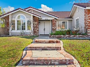 674 Garwood Ct, Riverside, CA 92506