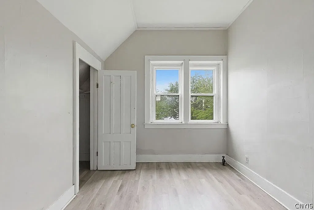 900 North Alvord Street — Photo 1