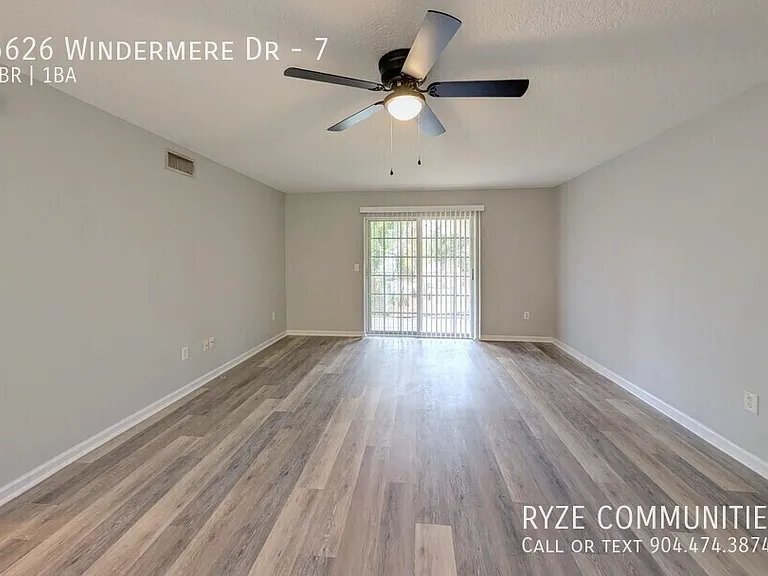 5626 Windermere Dr #7 — Photo 4