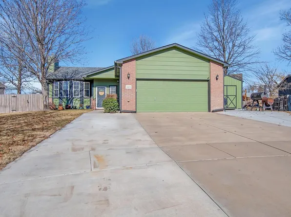 10030 W Lydia Ct, Wichita, KS 67209