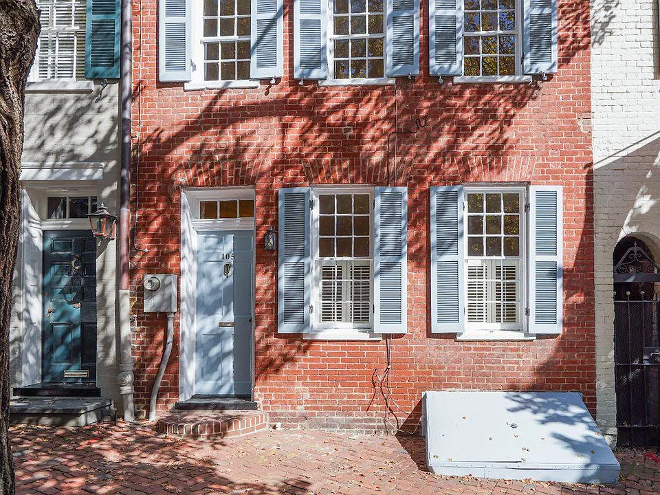 105 Prince St