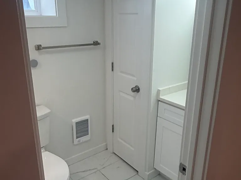 14 Downey Ave #1 — Photo 8