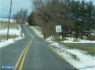 127 Heffner Rd, Wernersville, PA 19565