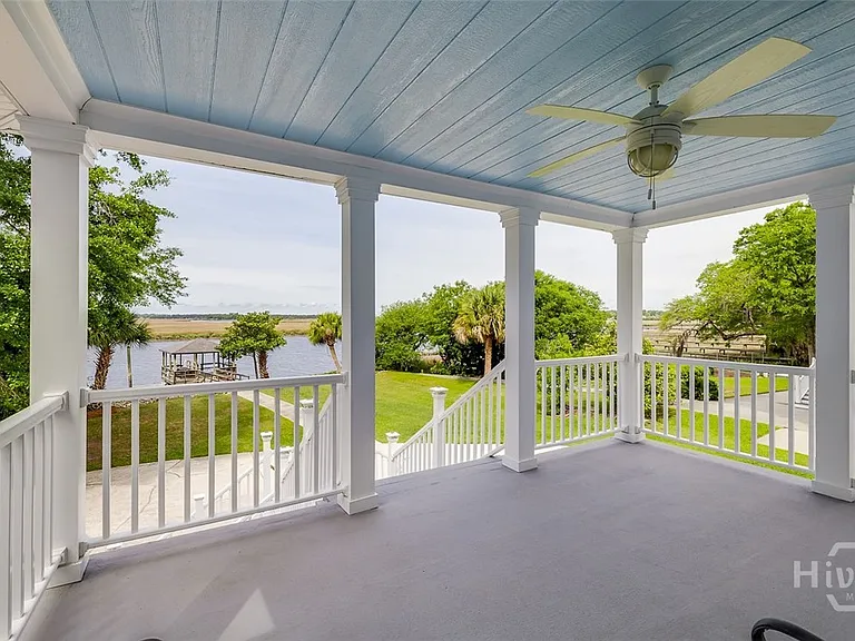 886 Waterford Landing Rd — Photo 36