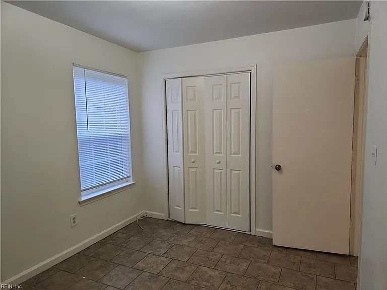 6045 Bradford Dr #B — Photo 25