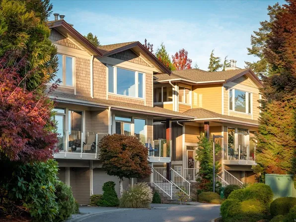 3026 Waterstone Way, Nanaimo, BC V9T 6S8