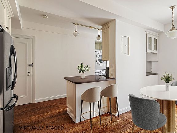 5th image of 41 W 96th St #12B