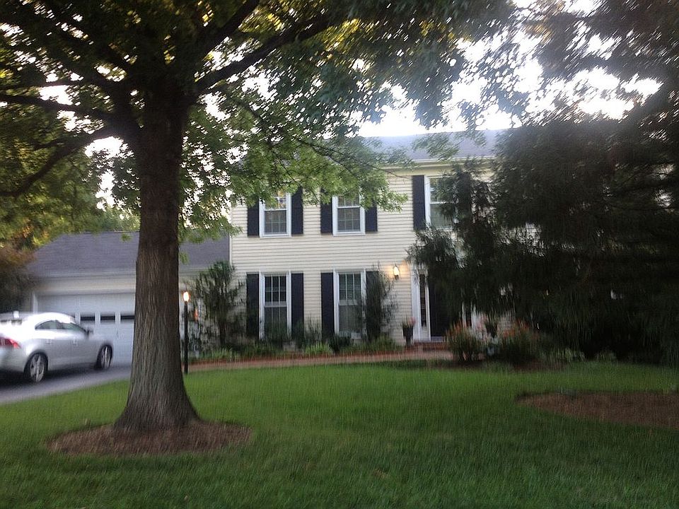 1st image of 3216 Grassmere Ct
