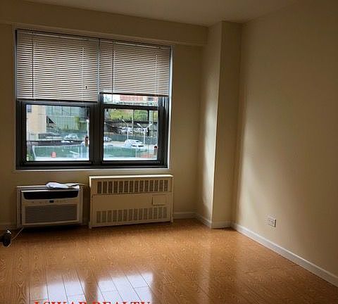 5th image of 501A Surf Ave APT 2E
