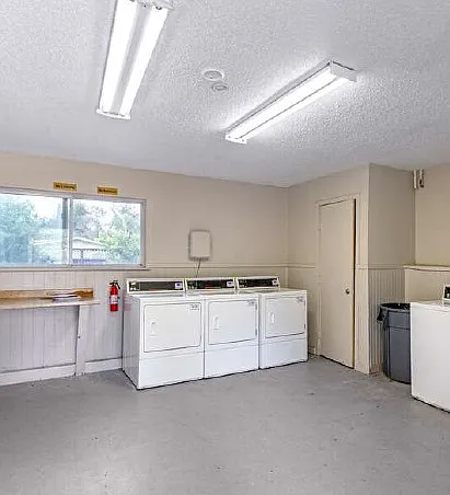 1004 Allena Dr #24 — Photo 11