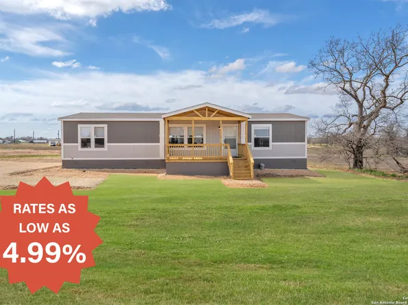 330 County Road 325, Jourdanton, TX 78026