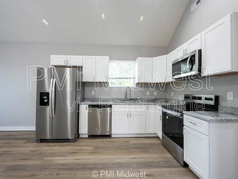 1841 Montcalm St #B — Photo 6