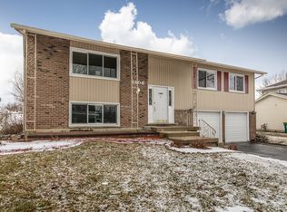 1406 Volkamer Trl, Elk Grove Village, IL 60007