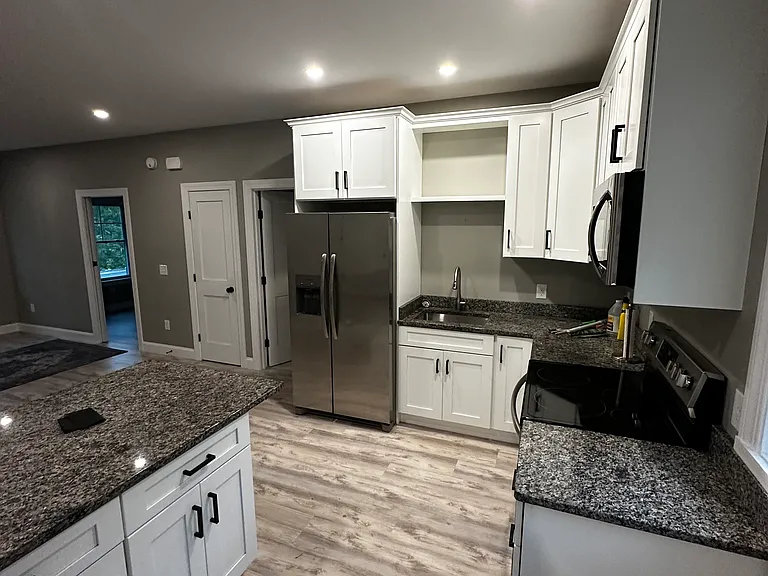 5 Emerald Dr #3B — Photo 7