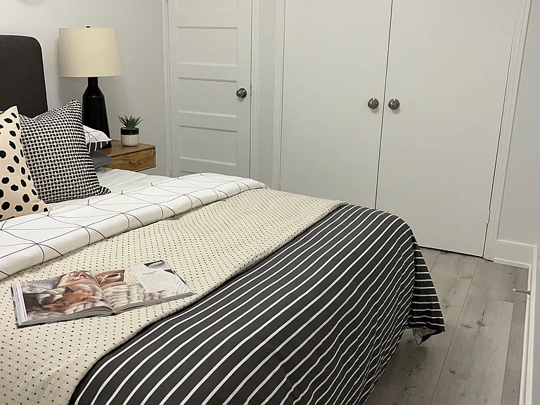 76 Glendale Ave #BASEMENT — Photo 14