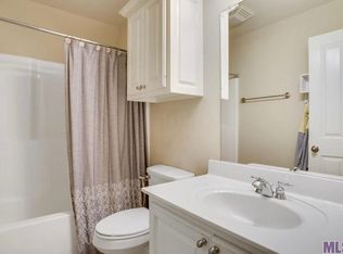 3137 Myrtle Grove Dr, Baton Rouge, LA 70810