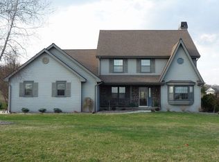 N6686 Riverview Rd, Plymouth, WI 53073