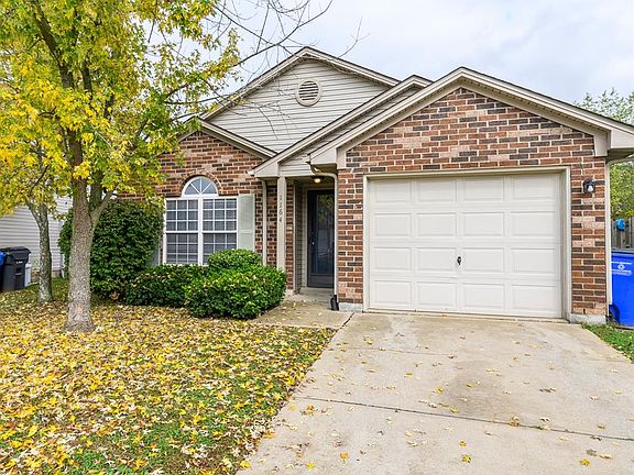 2nd image of 1164 Red Stone Dr