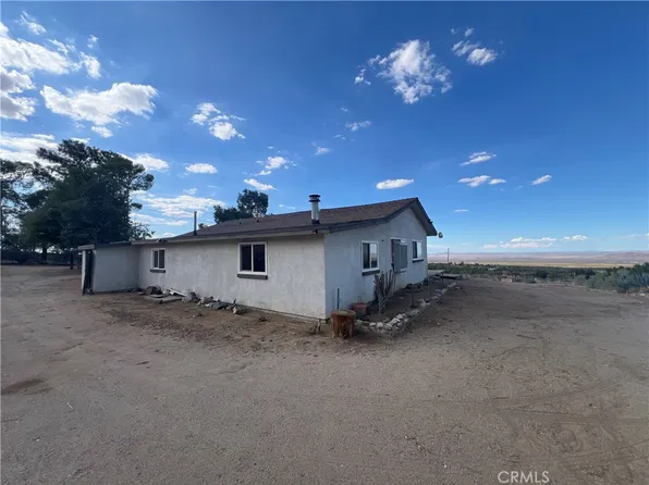 20754 Fort Tejon Rd, Llano, CA 93544