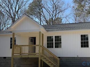 26428 Dejarnette Ln, Ruther Glen, VA 22546