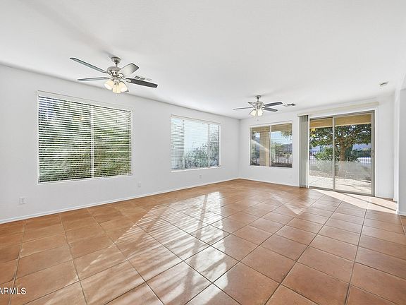 5th image of 388 S 227th Court