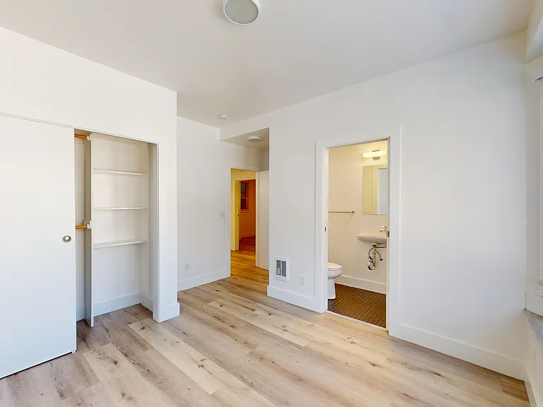 2835 Van Ness Ave #3 — Photo 10