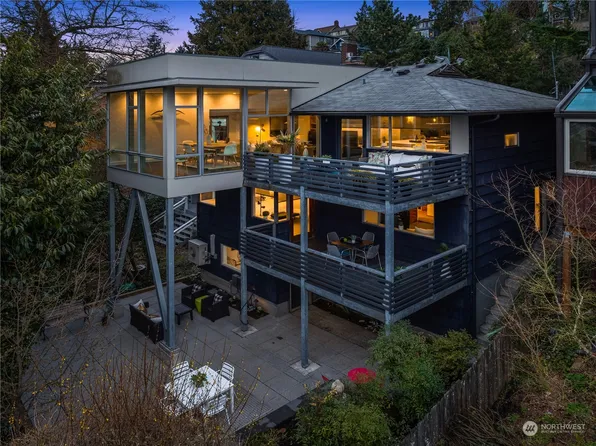 2521 12th Avenue W, Seattle, WA 98119