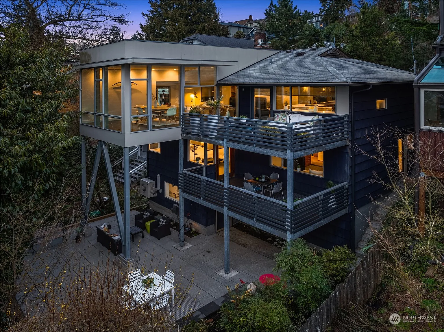 2521 12th Avenue W photo 1