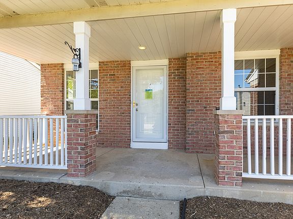 3rd image of 2951 Hillsboro Ln