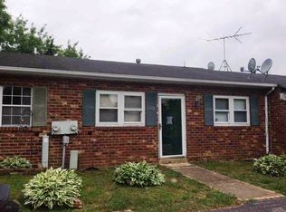 613 Green Tree Ln, Bear, DE 19701