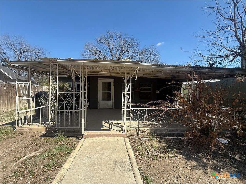 1st image of 121 Peabody Ave