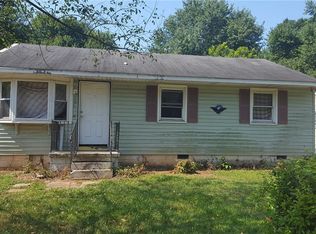 709 Devon Dr, Greensboro, NC 27406