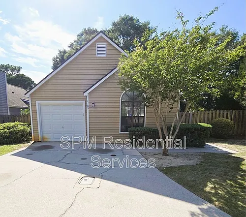 1180 Shipyard Blvd Photo 1