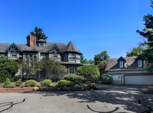 5324 Turvey Ct, Downers Grove, IL 60515