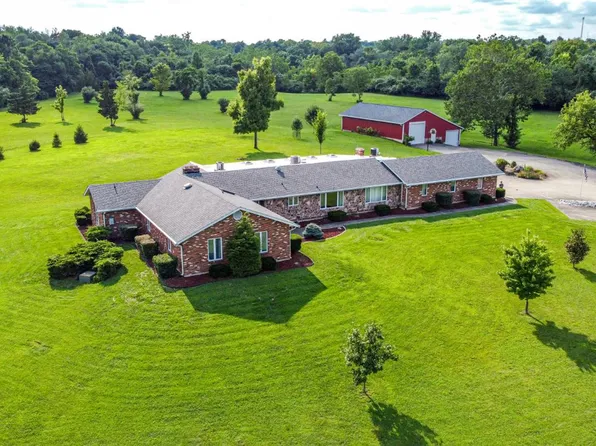 395 Rockford Dr, Hamilton, OH 45013