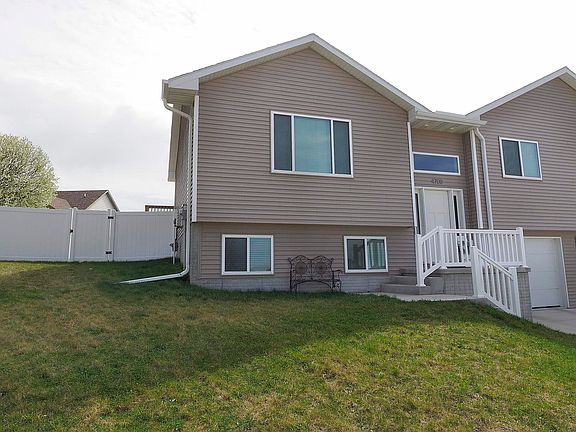 2nd image of 4708 Foxhollow Ct
