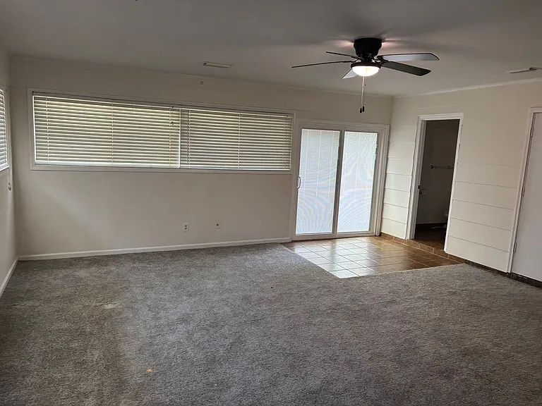 6129 Charing Dr — Photo 7