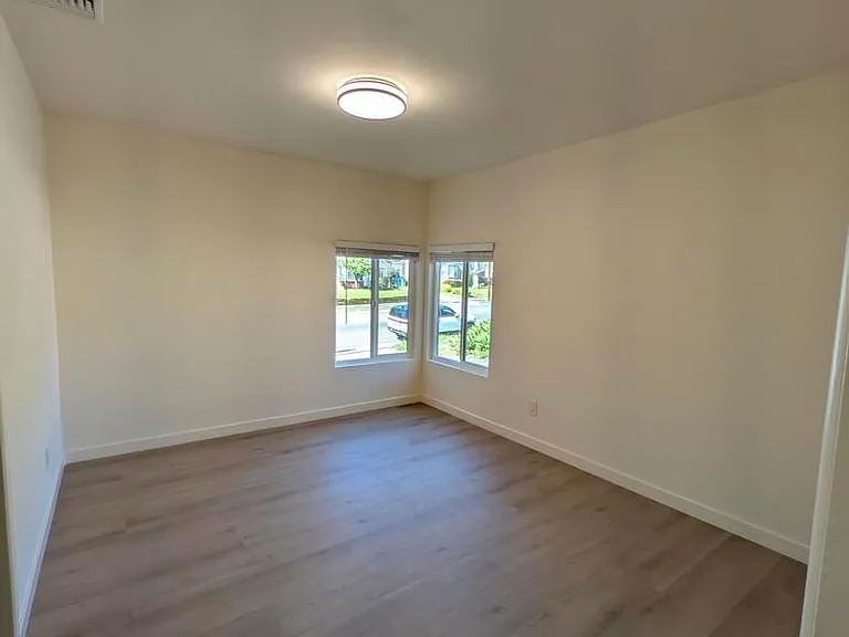 4024 Monterey Rd — Photo 7