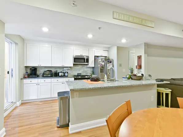 3 Newhill Pl #2, Boston, MA 02127