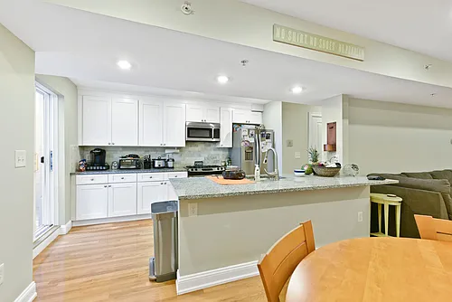 3 Newhill Pl #2 Photo 1