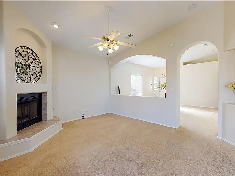 7309 Wild Olive Ave NE — Photo 5