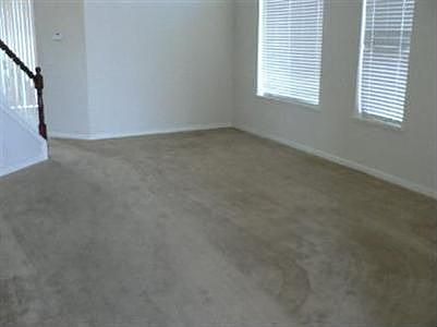 5th image of 766 Beachwood Ln