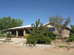 5615 Powers Way SW, Albuquerque, NM 87121